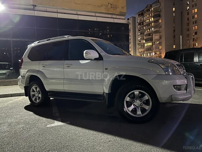 Toyota Land Cruiser Prado-3