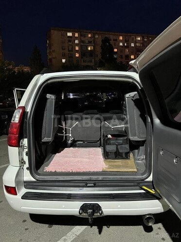 Toyota Land Cruiser Prado-9
