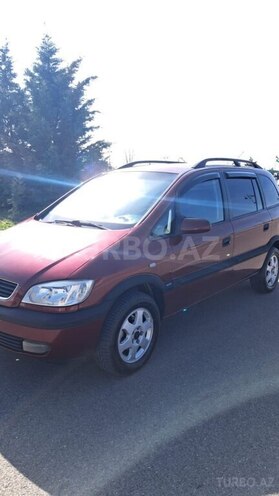 Opel Zafira-6