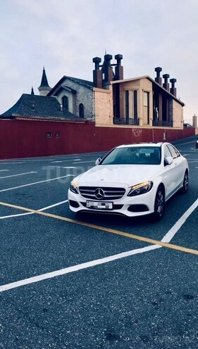 Mercedes C 220 d-1