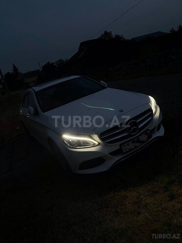 Mercedes C 220 d-15