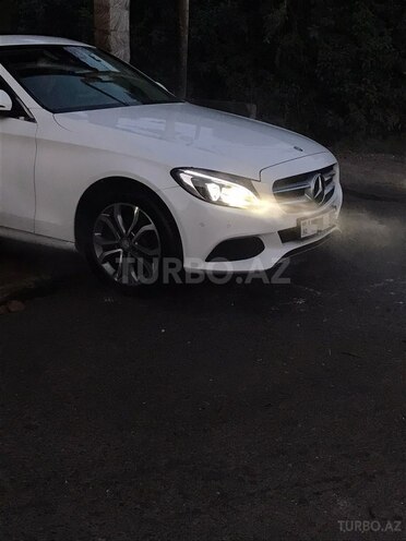 Mercedes C 220 d-14