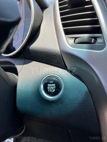 Hyundai i30-8
