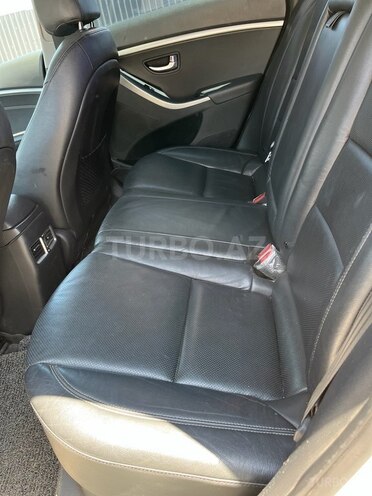 Hyundai i30-15