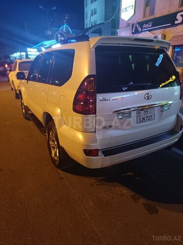 Toyota Land Cruiser Prado-17