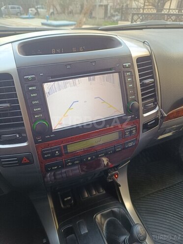 Toyota Land Cruiser Prado-18