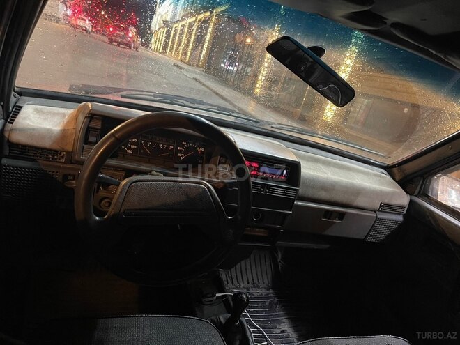 LADA (VAZ) 21099-5