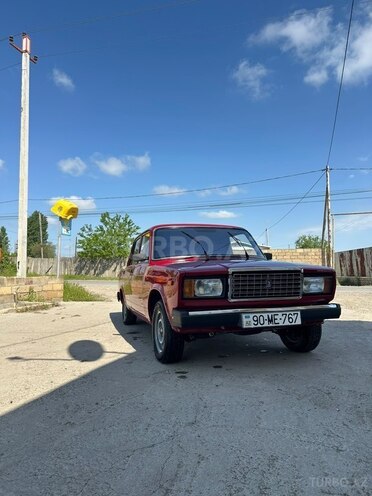 LADA (VAZ) 2107-1