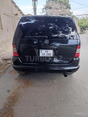 Mercedes ML 320-2