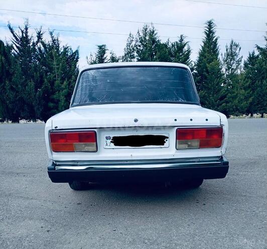 LADA (VAZ) 2107-2