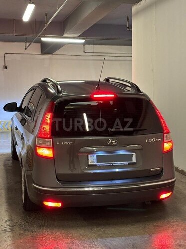 Hyundai i30-2