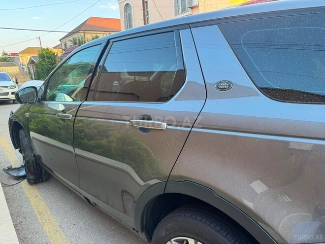 Land Rover Discovery Sport-4