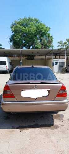 Mercedes C 220-2
