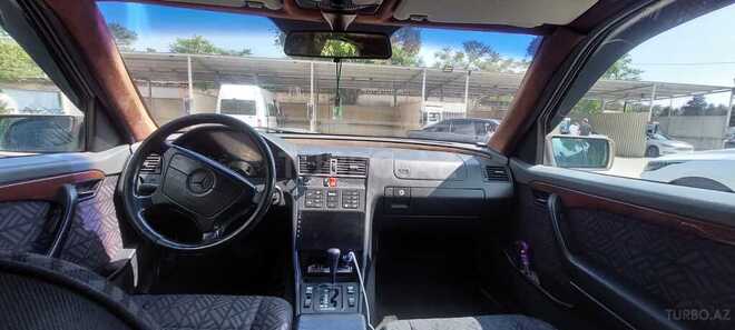 Mercedes C 220-6