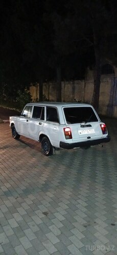 LADA (VAZ) 2104-2