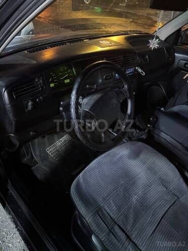 Volkswagen Golf-3