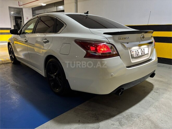 Nissan Altima-9