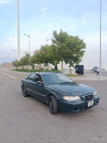 Hyundai Sonata-5