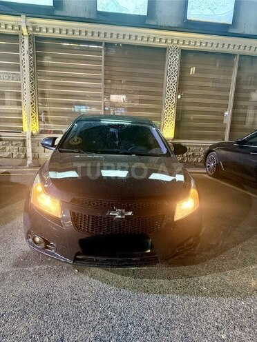 Chevrolet Cruze-1
