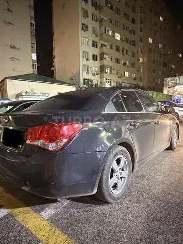 Chevrolet Cruze-4
