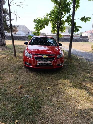 Chevrolet Cruze-1