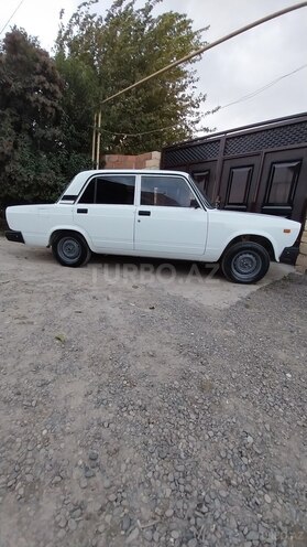 LADA (VAZ) 2107-4