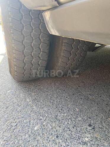Ford Transit-7
