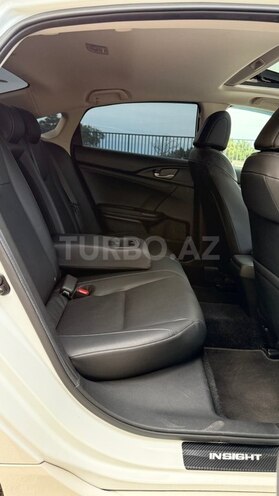 Honda Insight-15