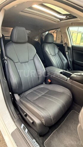 Honda Insight-13