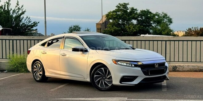 Honda Insight-2