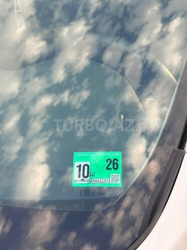 Honda Insight-17