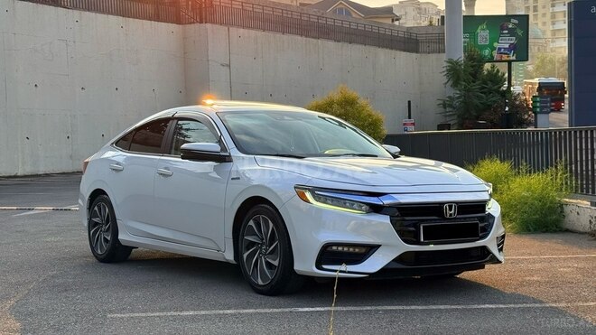 Honda Insight-5