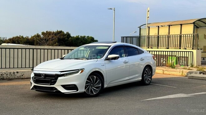 Honda Insight-4
