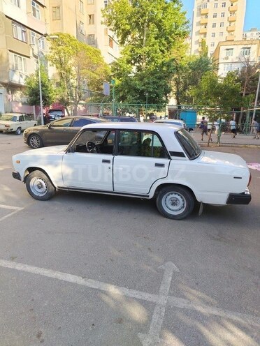 LADA (VAZ) 2107-4