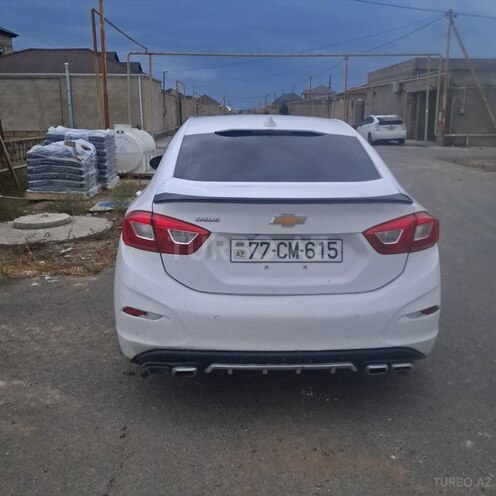 Chevrolet Cruze-2