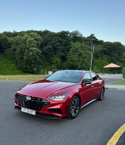 Hyundai Sonata-2