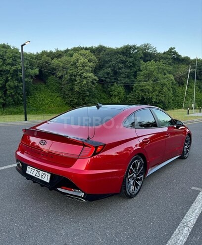 Hyundai Sonata-6