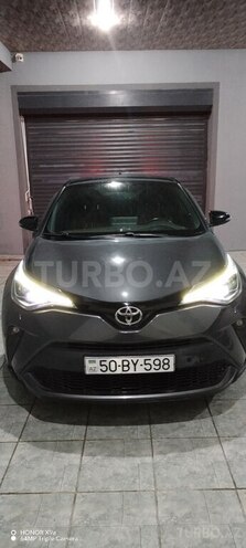 Toyota C-HR-6