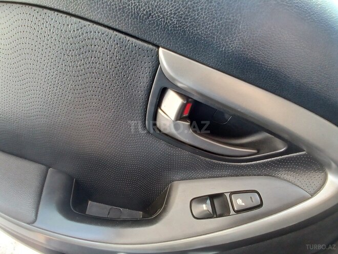 Hyundai Elantra-5
