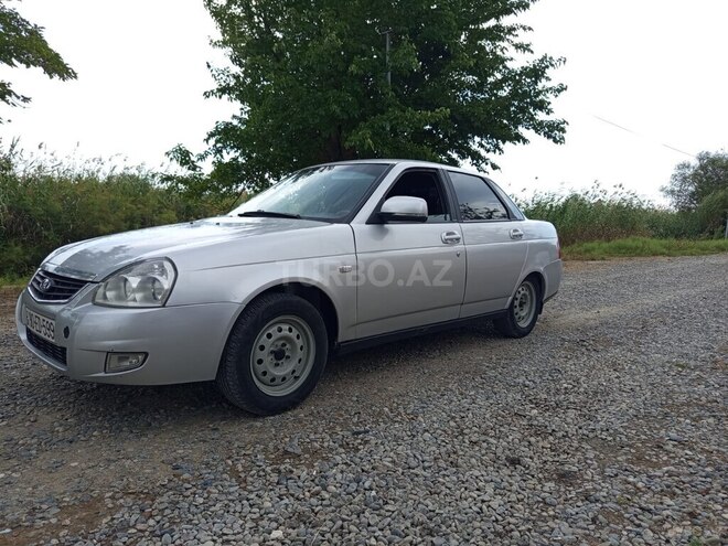 LADA (VAZ) Priora-11