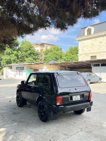 LADA (VAZ) Niva-6
