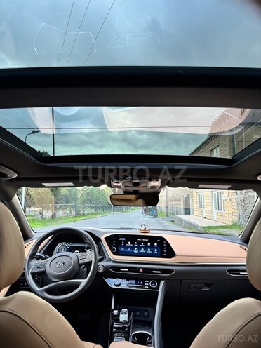 Hyundai Sonata-9