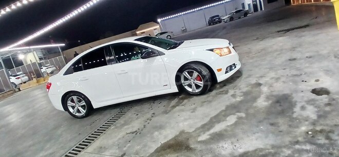 Chevrolet Cruze-10