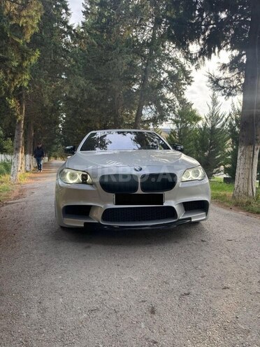 BMW 528-7