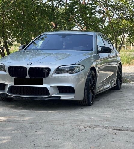 BMW 528-2