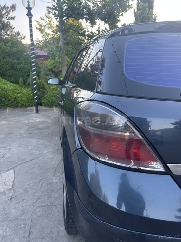 Opel Astra-10