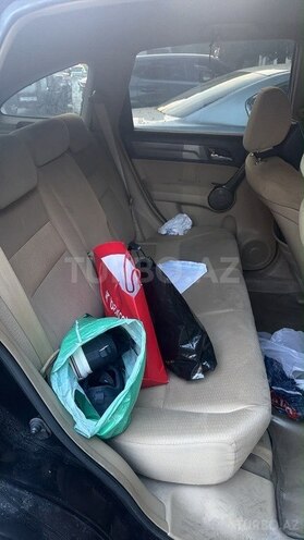 Honda CR-V-8