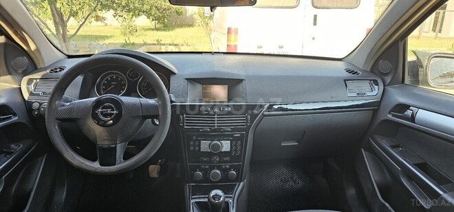 Opel Astra-2
