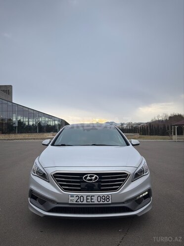 Hyundai Sonata-1