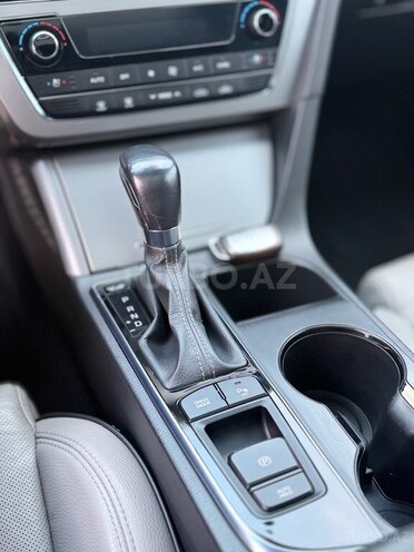 Hyundai Sonata-7